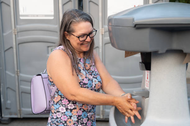 Affordable portable toilet rental in Ennis, TX